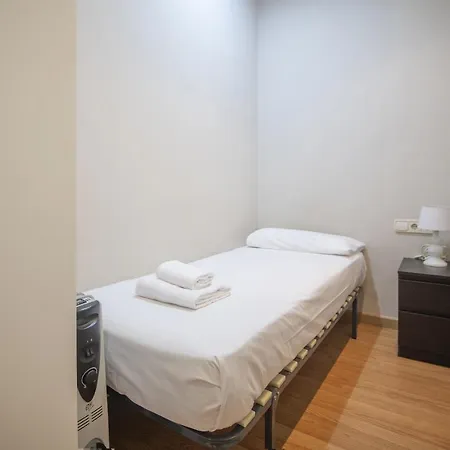 Catalunya Casas 2 Bed In Barceloneta Steps From The *