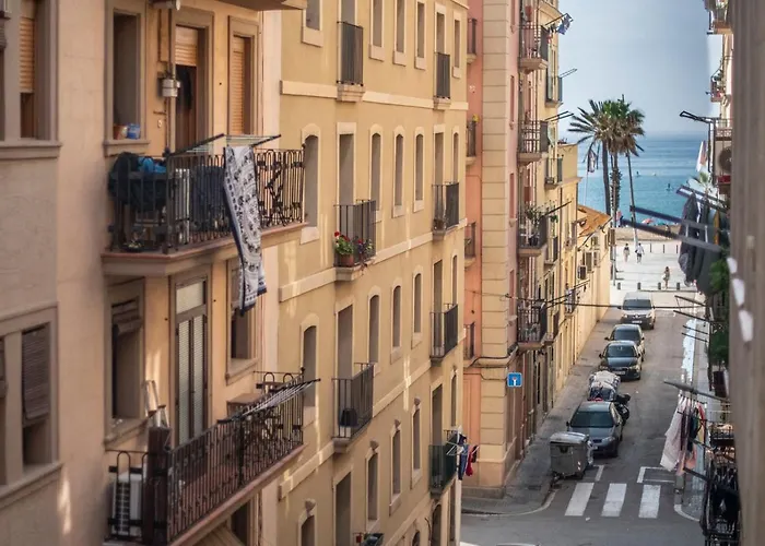 Appartement Catalunya Casas 2 Bed In Barceloneta Steps From The